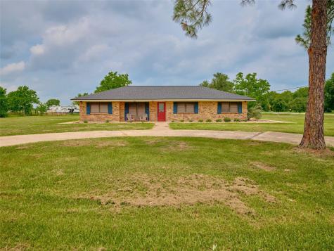 12002 Long Trail Needville TX 77461