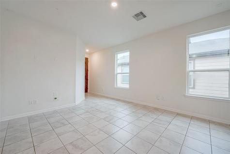 6031 Diamond Sky Lane Houston TX 77048