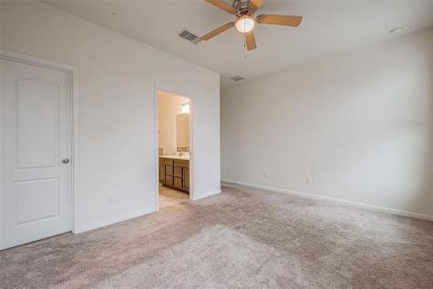 6031 Diamond Sky Lane Houston TX 77048