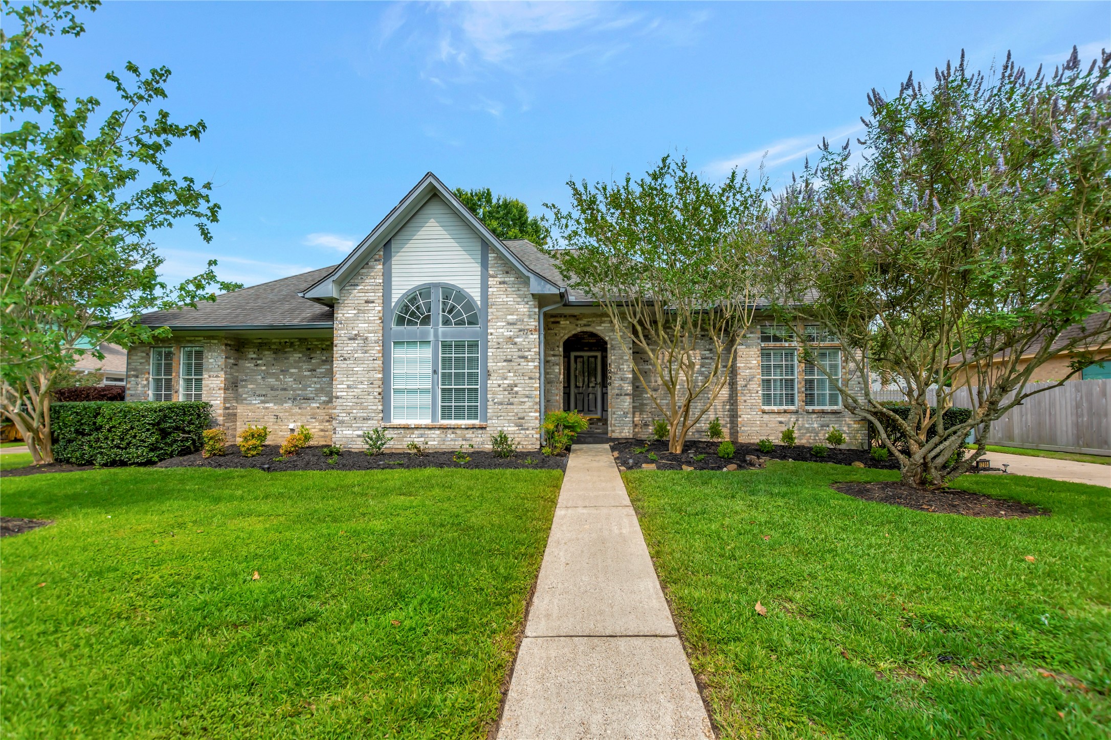 1206 Lake Country Drive Seabrook TX 77586