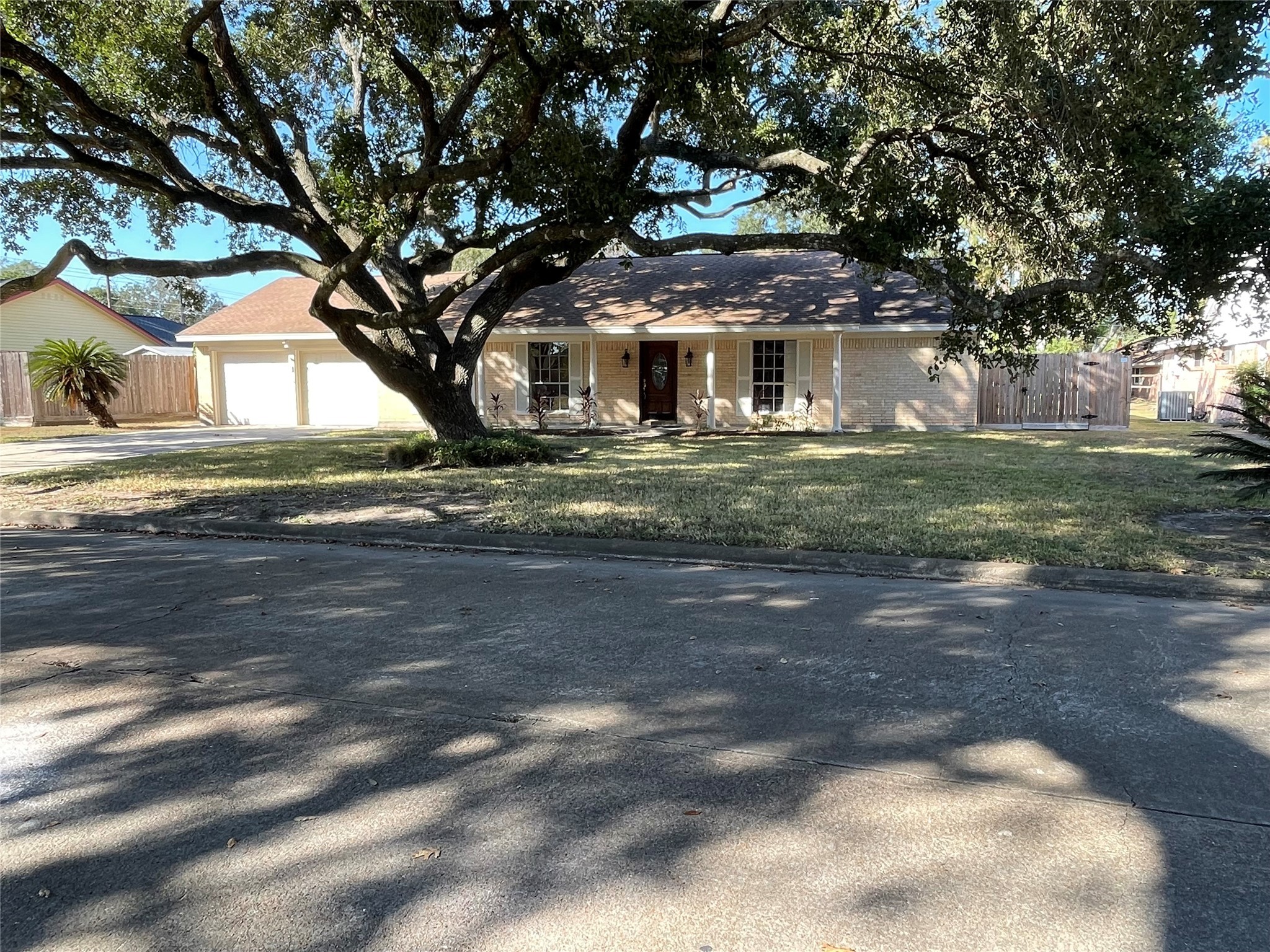 805 Michael Street Alvin TX 77511