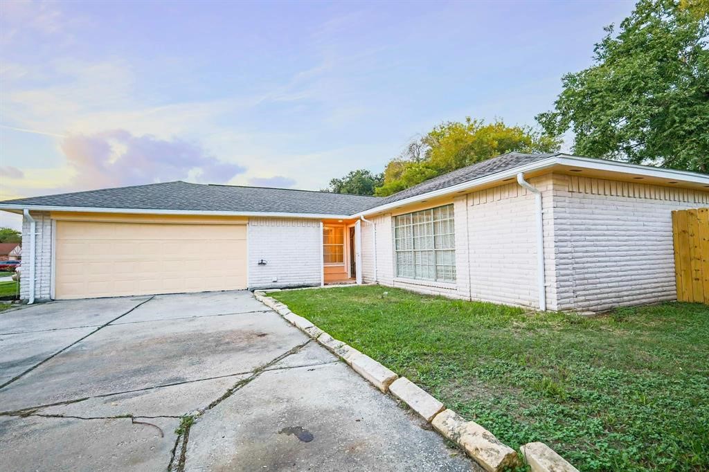 11730 Sawmill Stream Circle Houston TX 77067