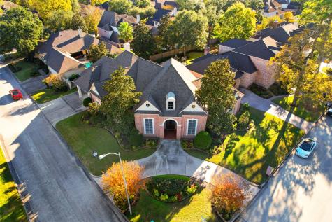 7103 Sedona Hills Houston TX 77069