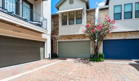 1129 Sherwood Run Houston TX 77043