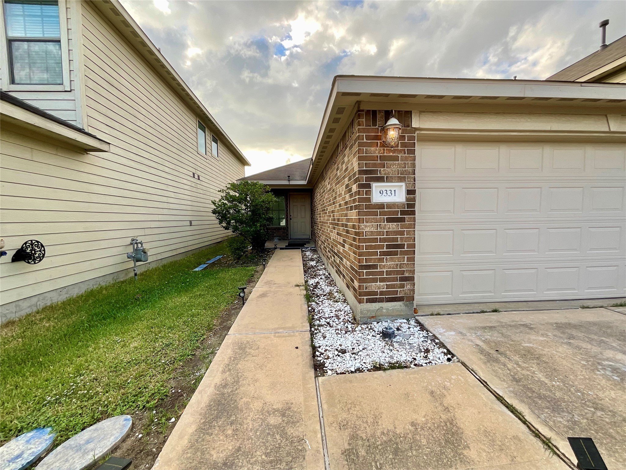 9331 Ratama Creek Lane Houston TX 77064