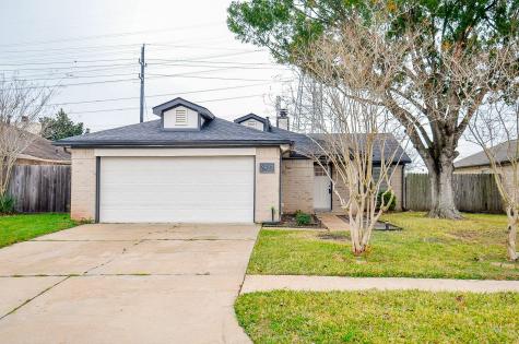 2927 Garden Lane Sugar Land TX 77479