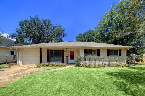 3005 Sparrow Street Houston TX 77051