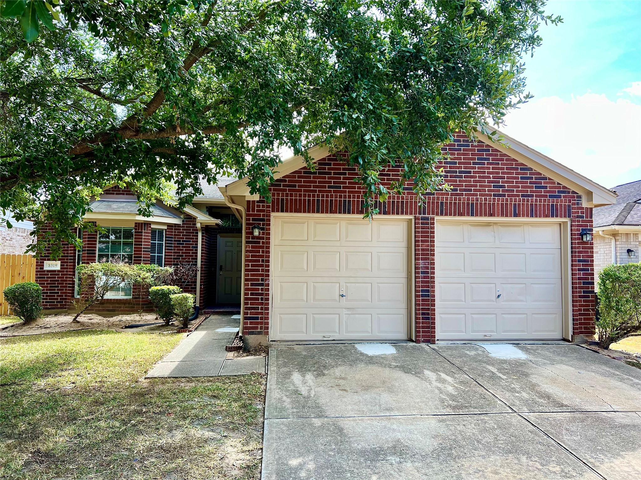 8319 Castle Crest Court Houston TX 77083