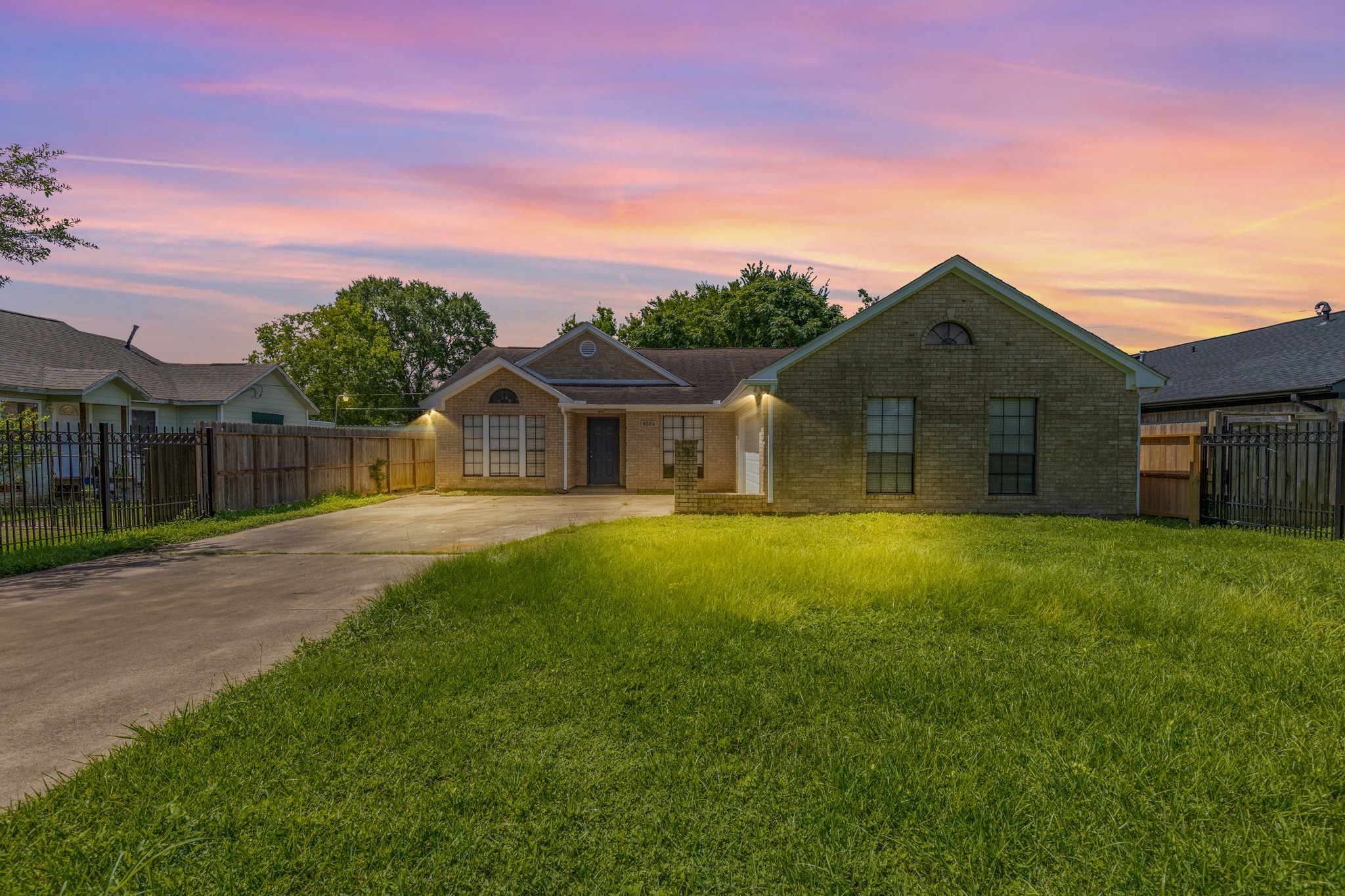 8304 Holiday Lane Houston TX 77075