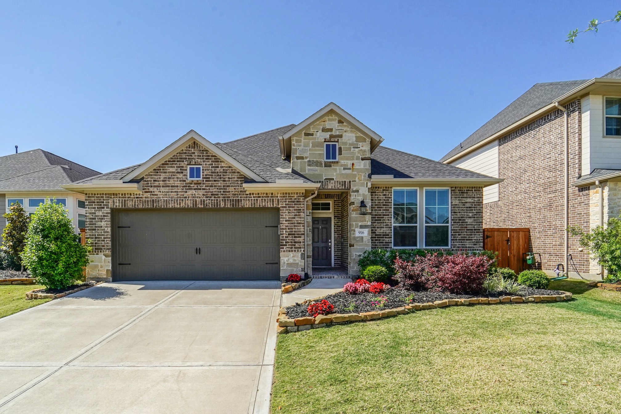 916 Lunar View Court Katy TX 77493