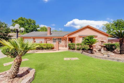 1803 Hartt Street Baytown TX 77520