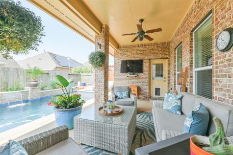 2418 Alexandra Deer Park TX 77536