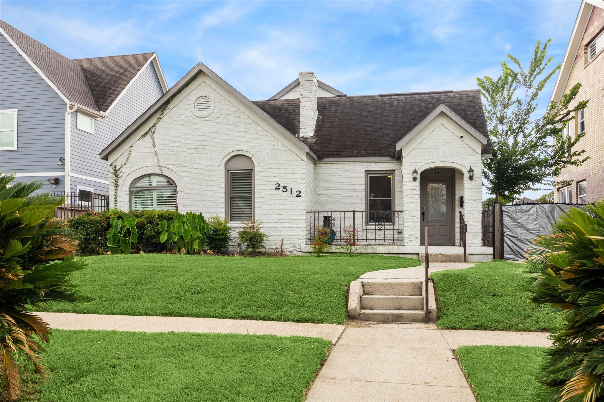 2512 Cleburne Street Houston TX 77004