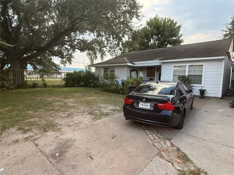 8407 Sonneville Drive Houston TX 77080