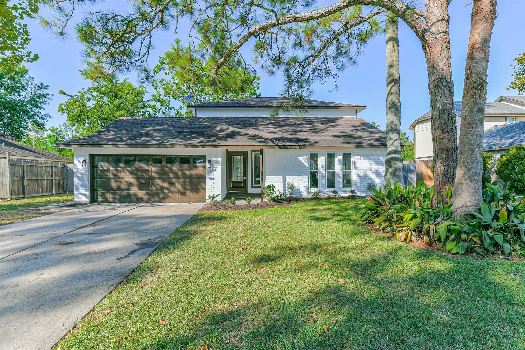 414 Westwood Drive Friendswood TX 77546