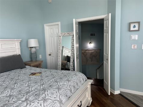 18902 W De Vaca Lane Galveston TX 77554
