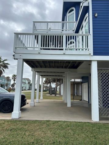 18902 W De Vaca Lane Galveston TX 77554