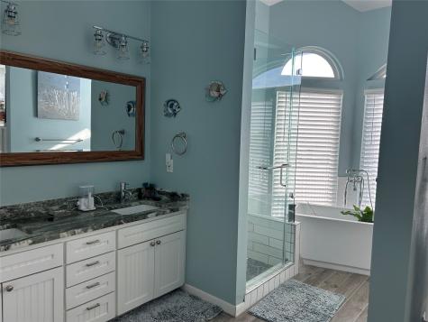 18902 W De Vaca Lane Galveston TX 77554