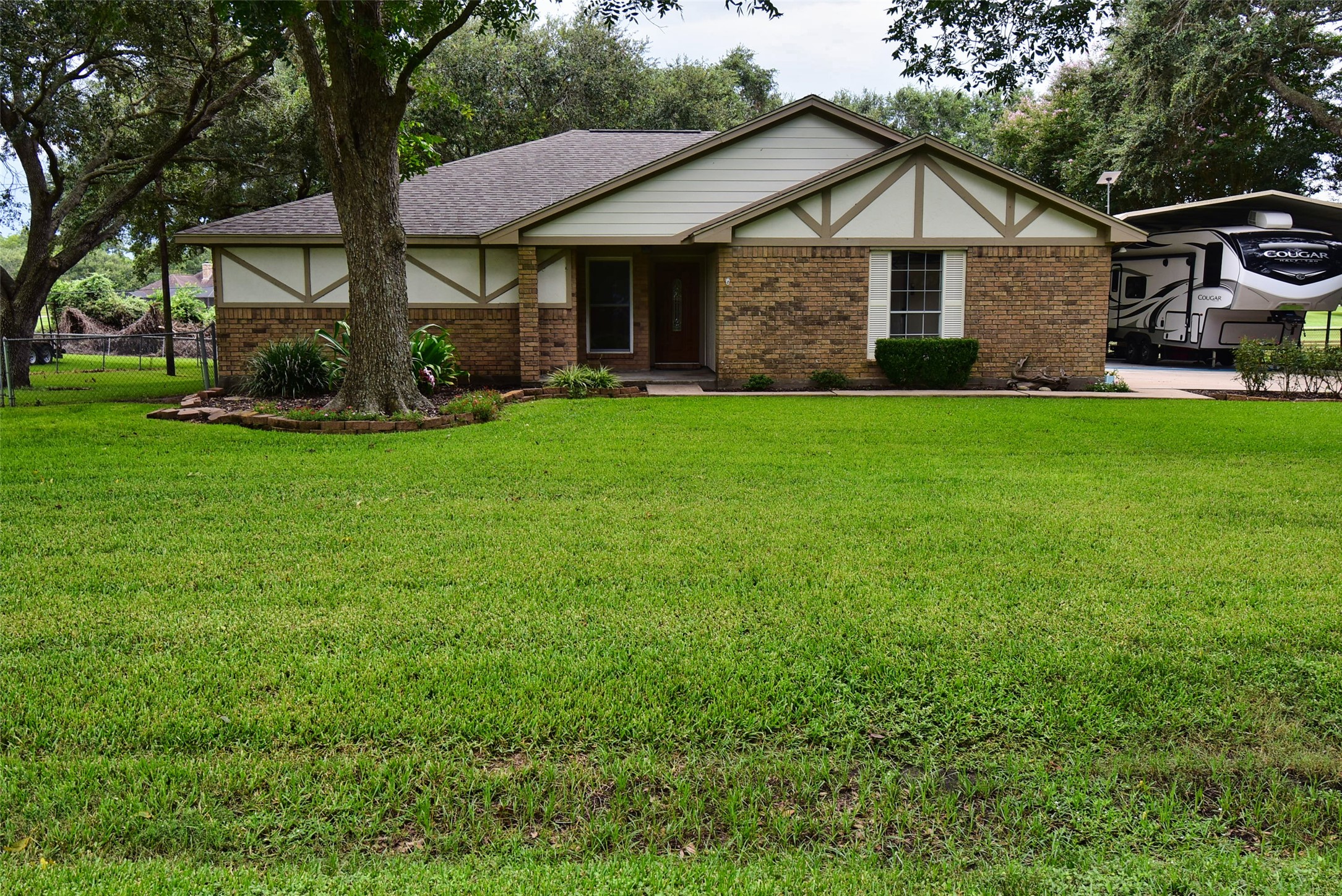143 Red River Road Bay City TX 77414
