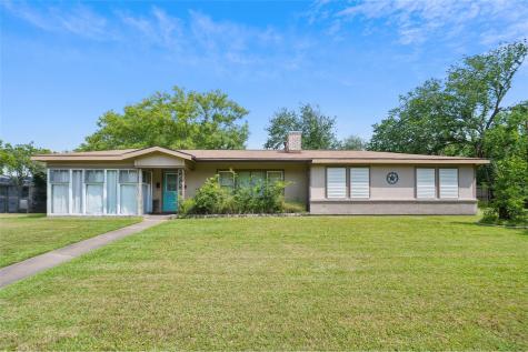 1224 15th Avenue N Texas City TX 77590