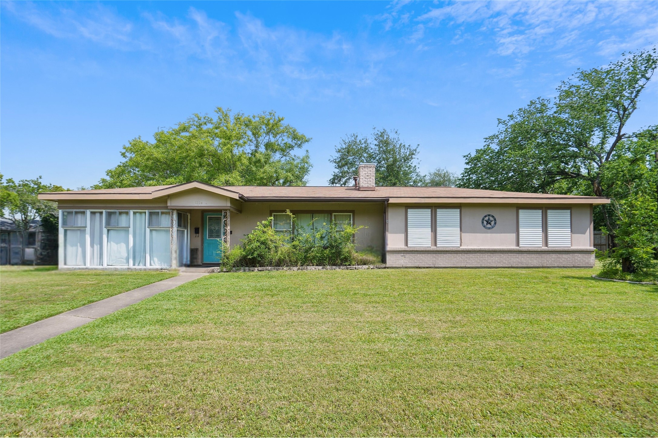 1224 15th Avenue N Texas City TX 77590