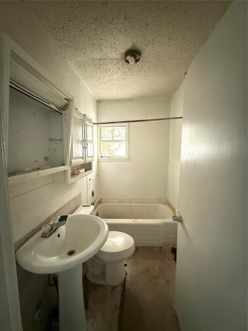 2478 Druid Street Houston TX 77091