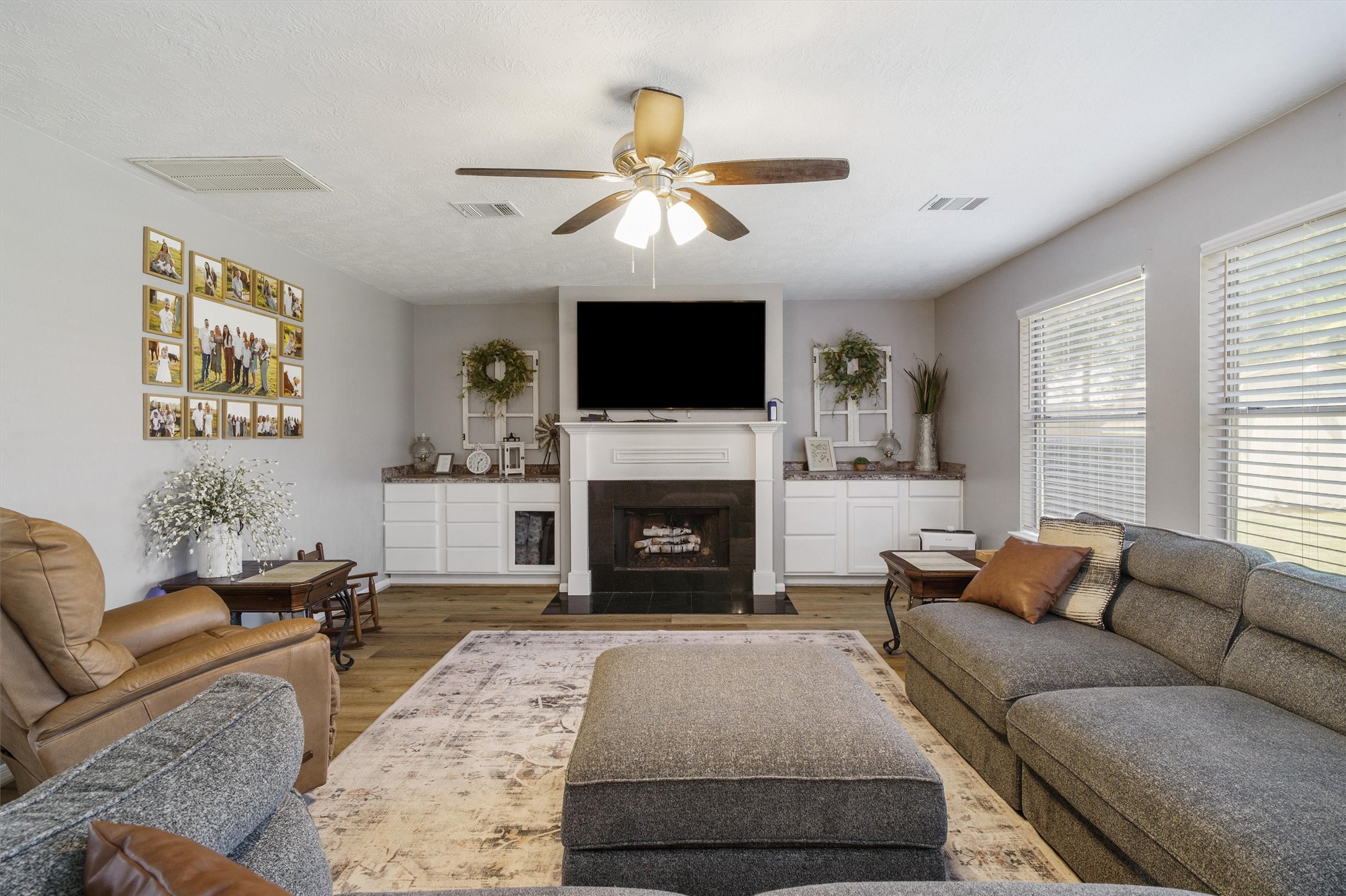 1707 Oak Valley Drive Kemah TX 77565