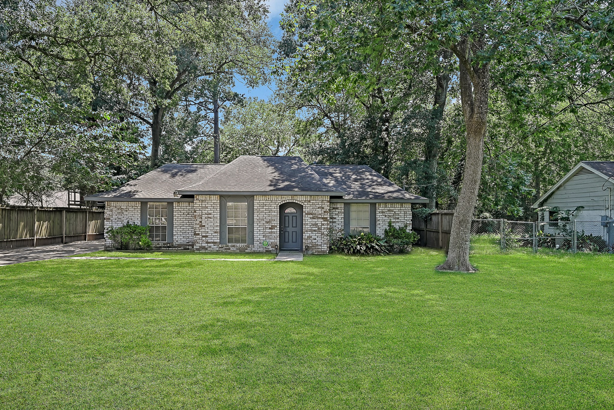 18013 Wild Oak Drive Houston TX 77090