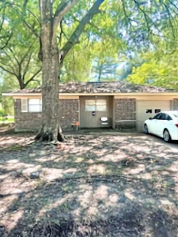 9435 Broun Street Beaumont TX 77707