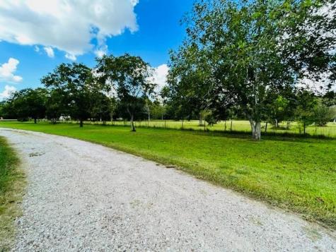 1713 Garden Road Pearland TX 77581