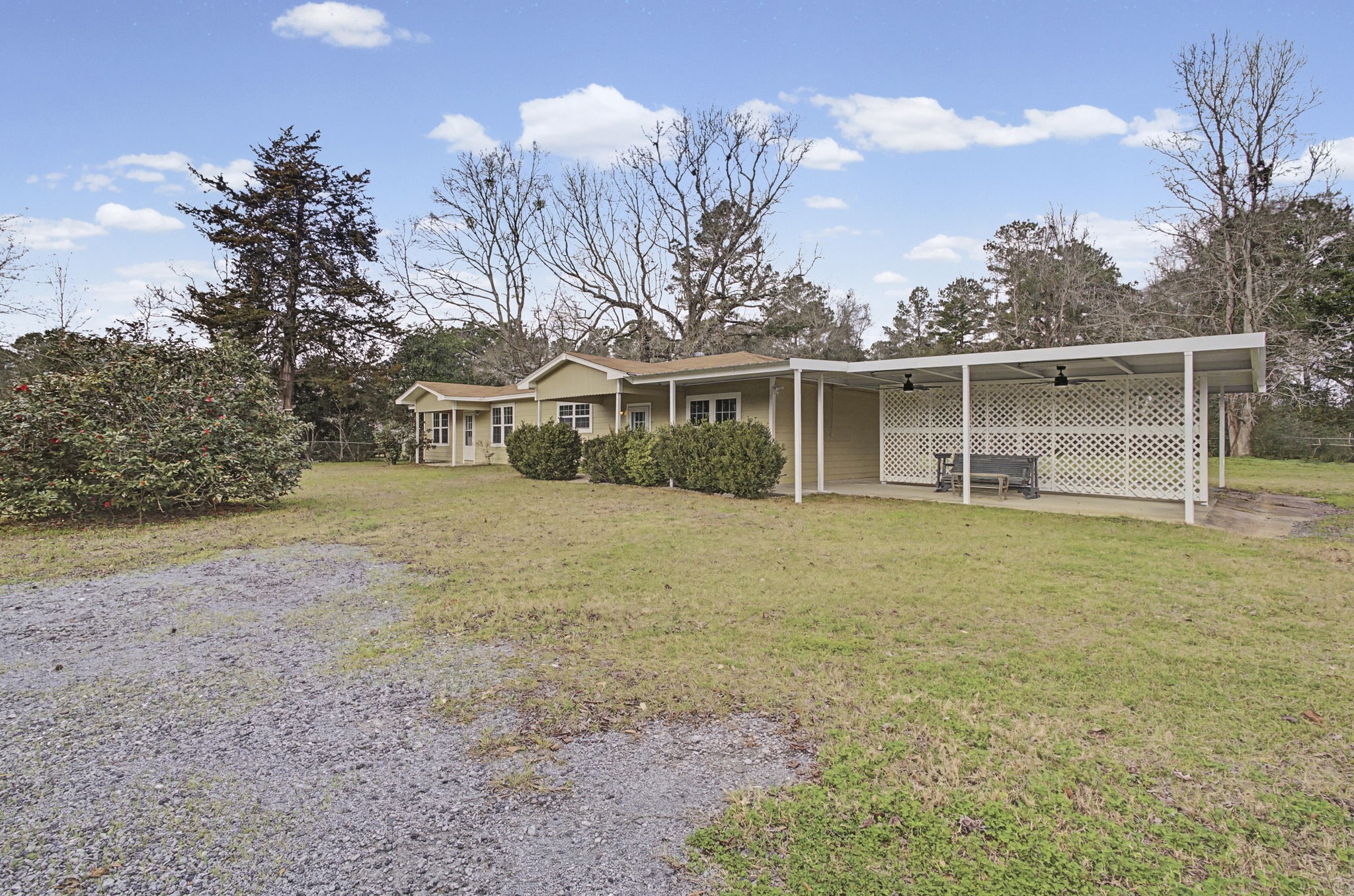 9216 Us Highway 69 S Warren TX 77664