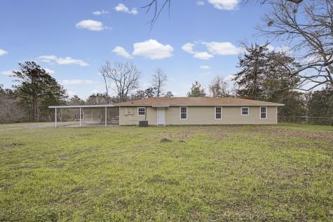 9216 Us Highway 69 S Warren TX 77664