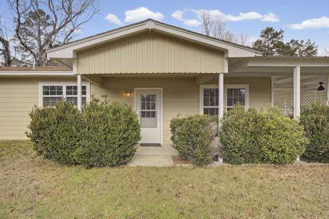 9216 Us Highway 69 S Warren TX 77664