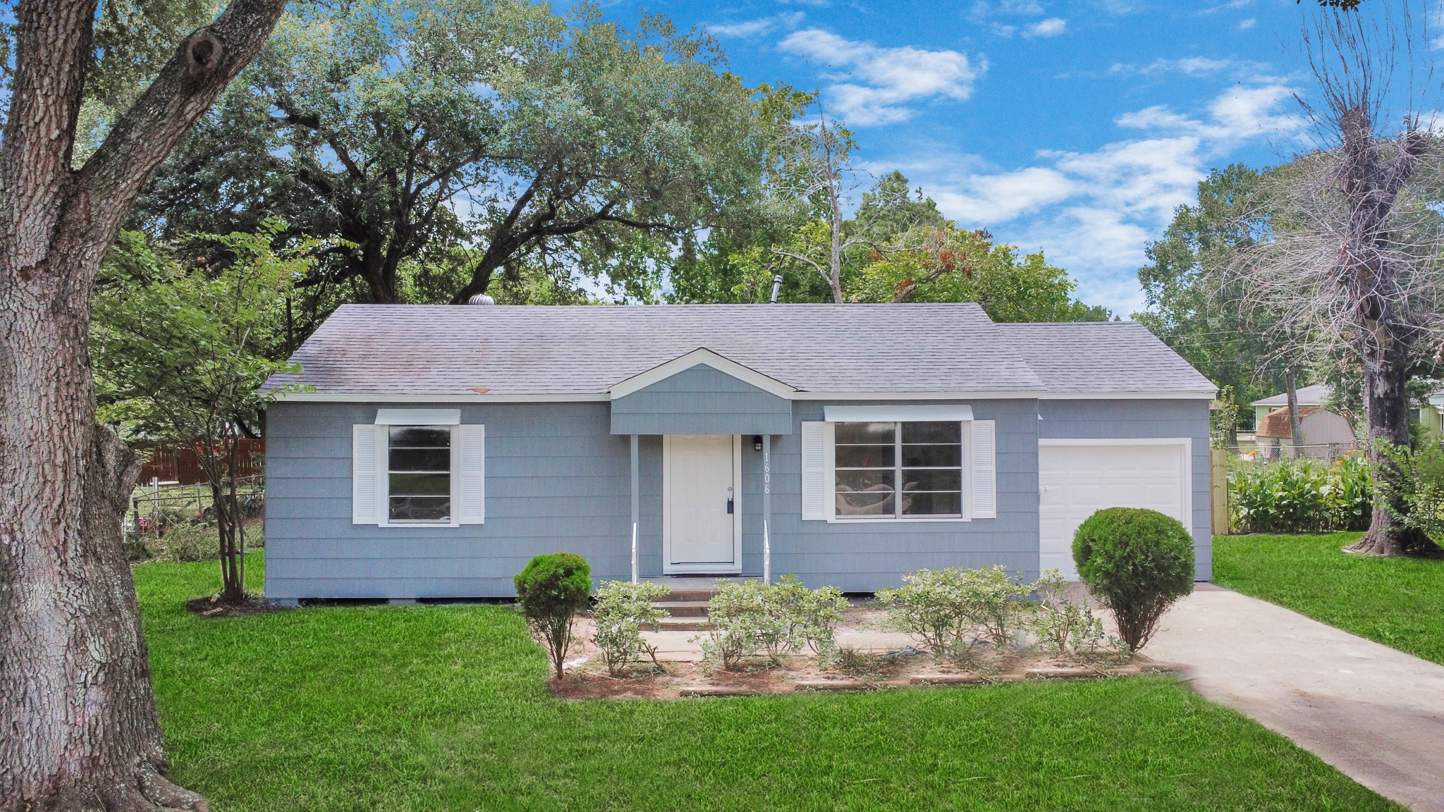 1606 Marilyn Street Rosenberg TX 77471