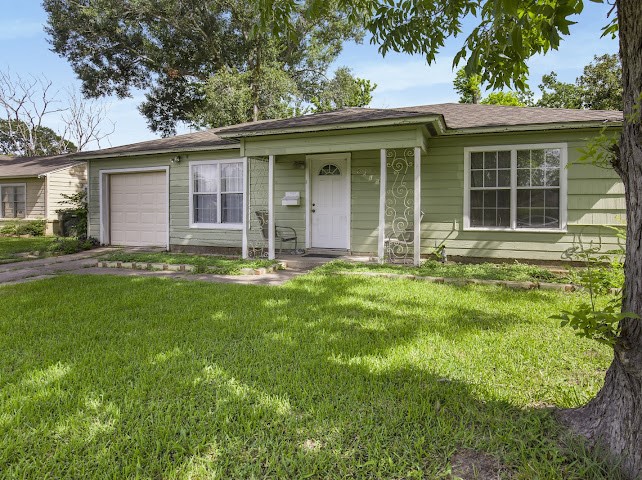 6515 Flamingo Drive Houston TX 77087
