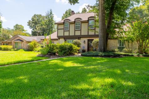 8211 Birchglen Lane Houston TX 77070