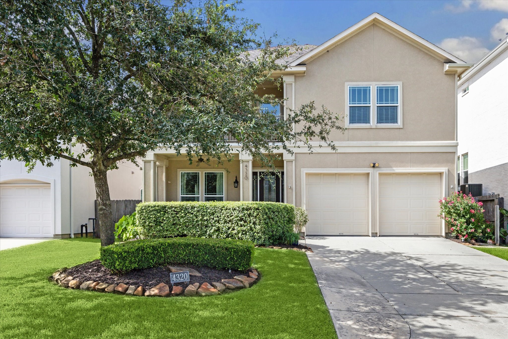 4320 Dorothy Street Bellaire TX 77401