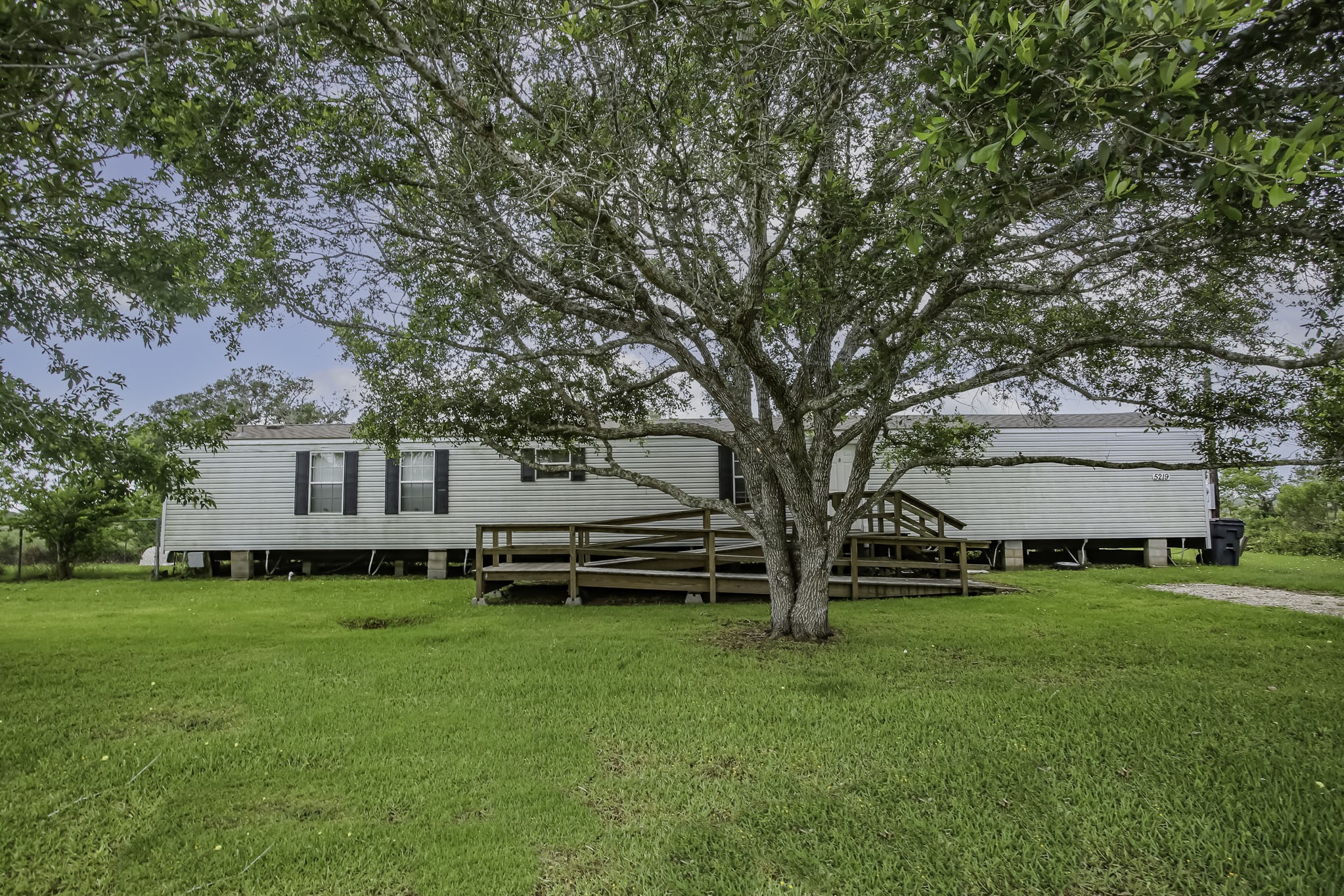 5219 W Belt Street Brazoria TX 77422