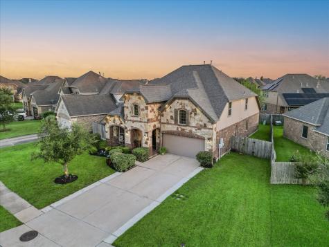 6305 Basswood Drive League City TX 77573