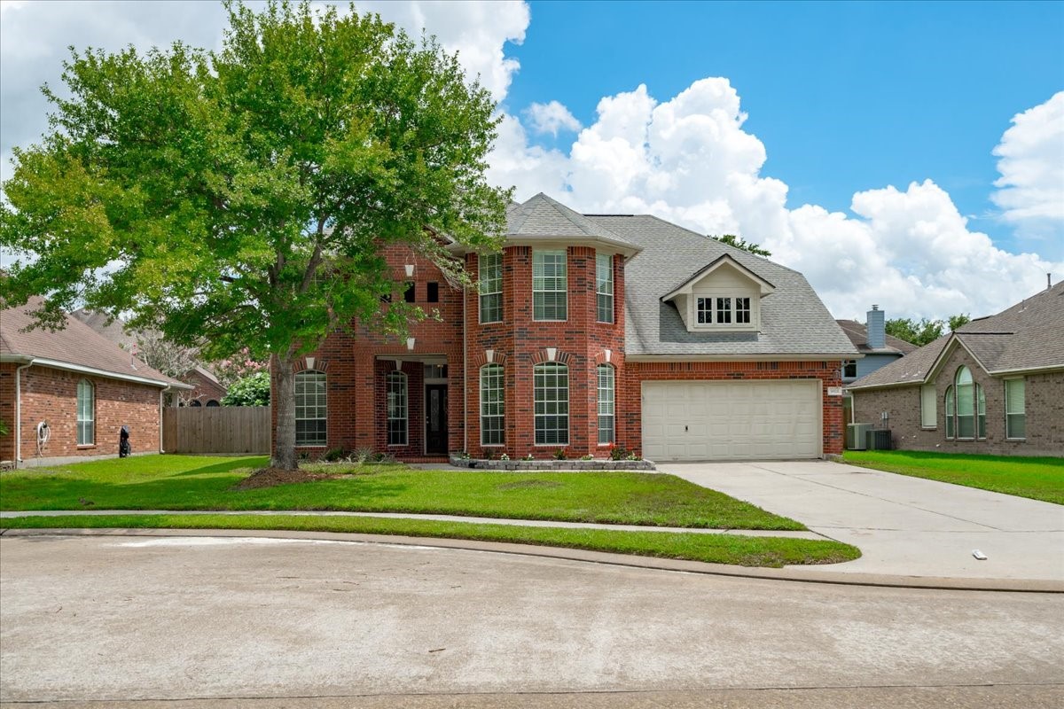 9404 Sunperch Court Pearland TX 77584