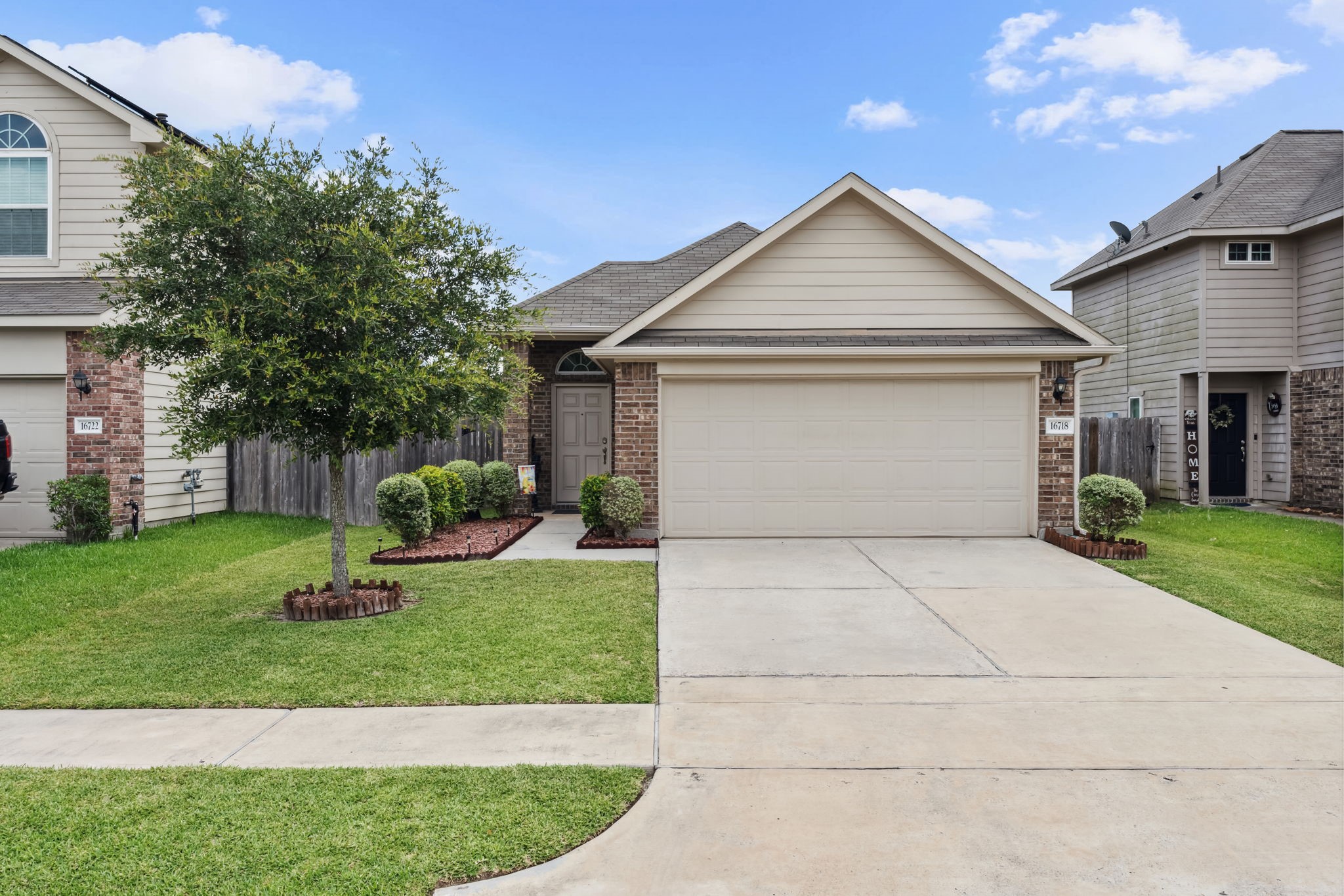 16718 Highland Villa Lane Humble TX 77396
