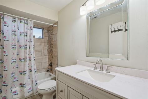 15258 Ferness Lane Channelview TX 77530