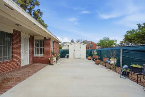 15258 Ferness Lane Channelview TX 77530