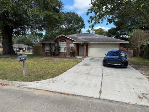 2203 Longleaf Pines Drive Kingwood TX 77339