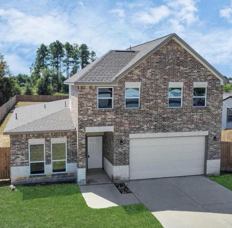 1189 County Road 5100 Cleveland TX 77327