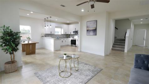 1189 County Road 5100 Cleveland TX 77327