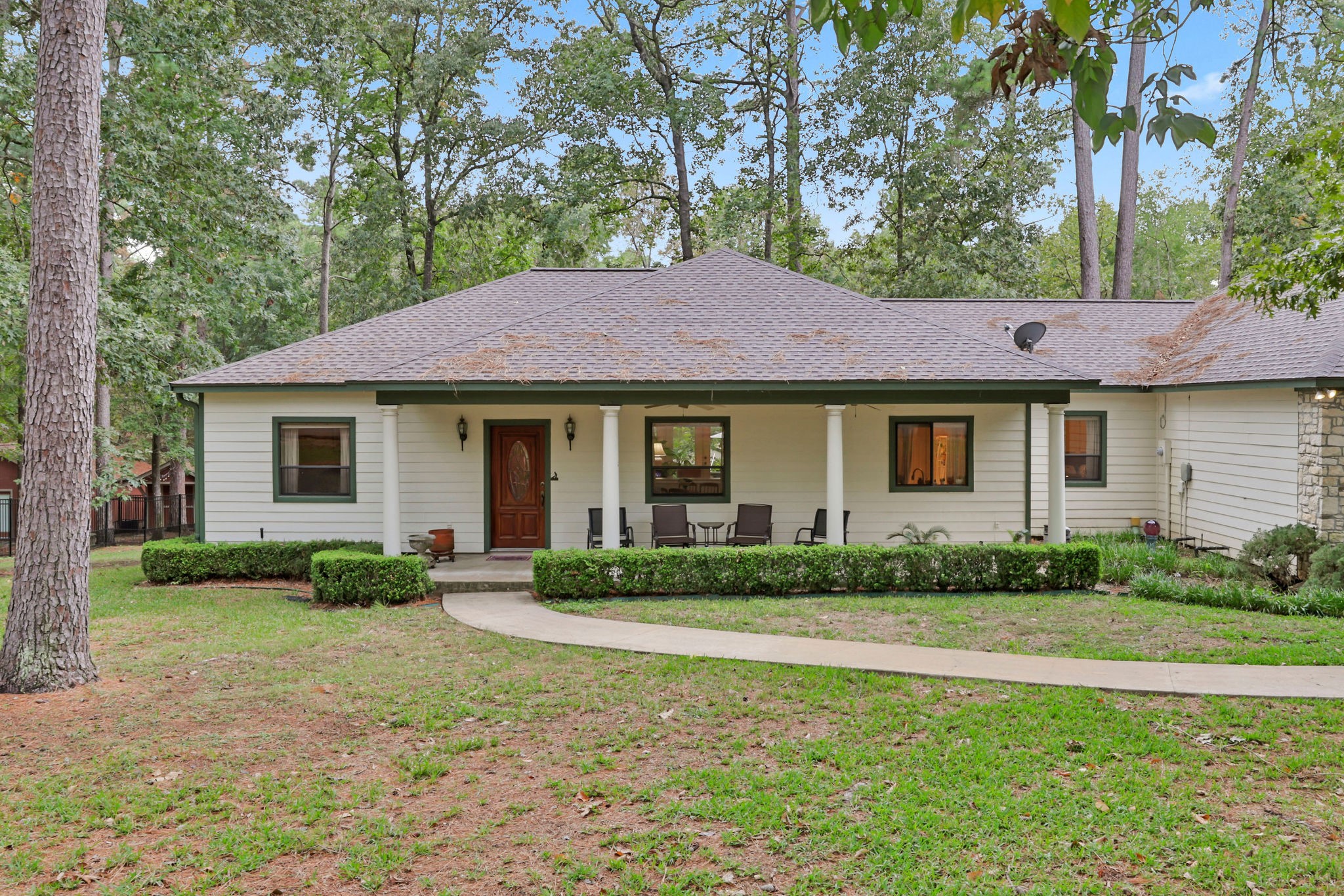 100 Kings Way Coldspring TX 77331