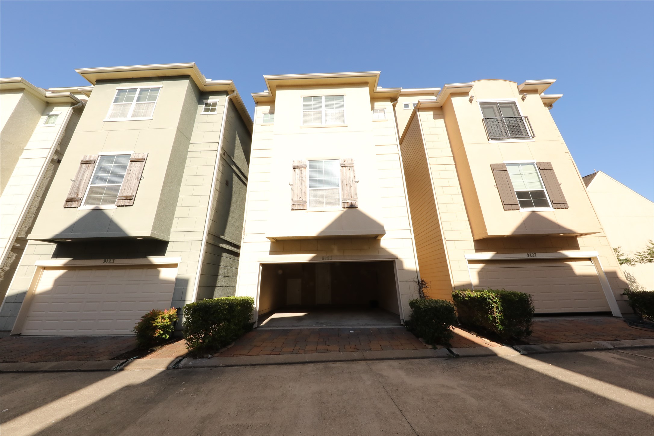 9125 Harbor Hills Drive Houston TX 77054