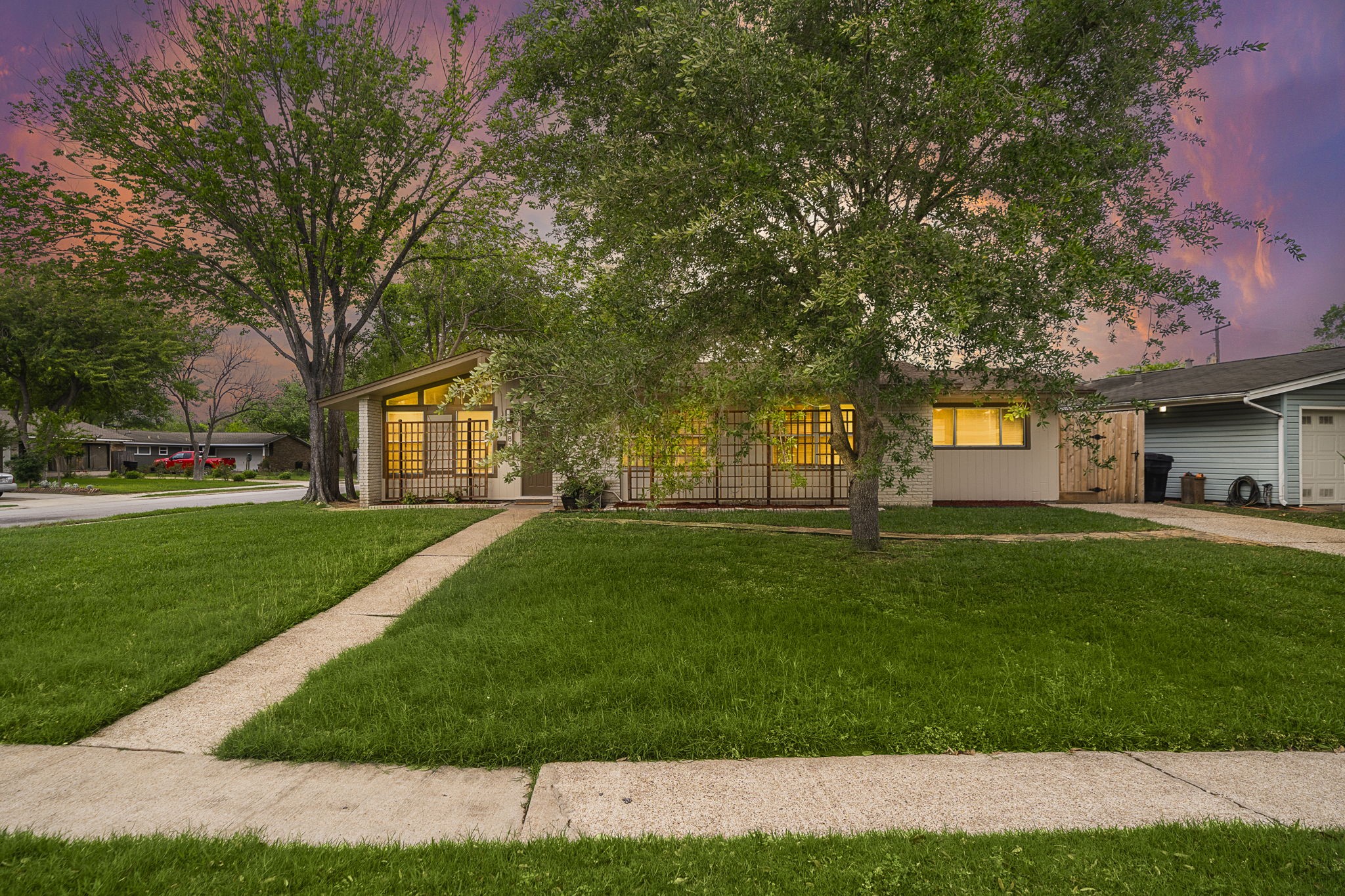 6830 Rowan Lane Houston TX 77074