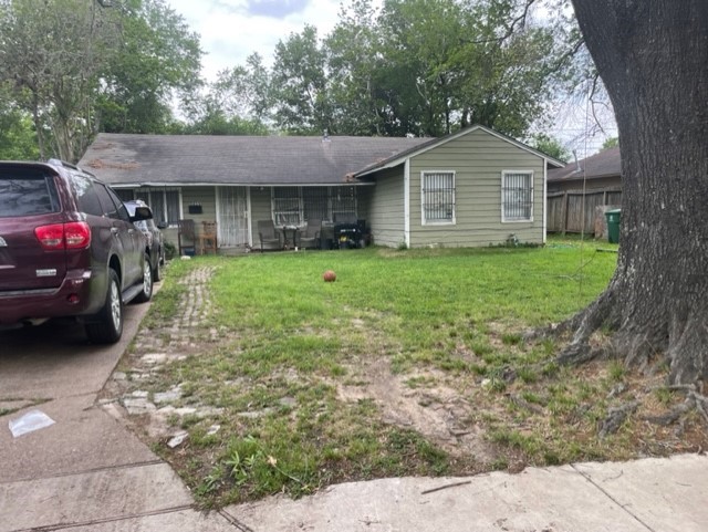 5831 Pershing Street Houston TX 77033